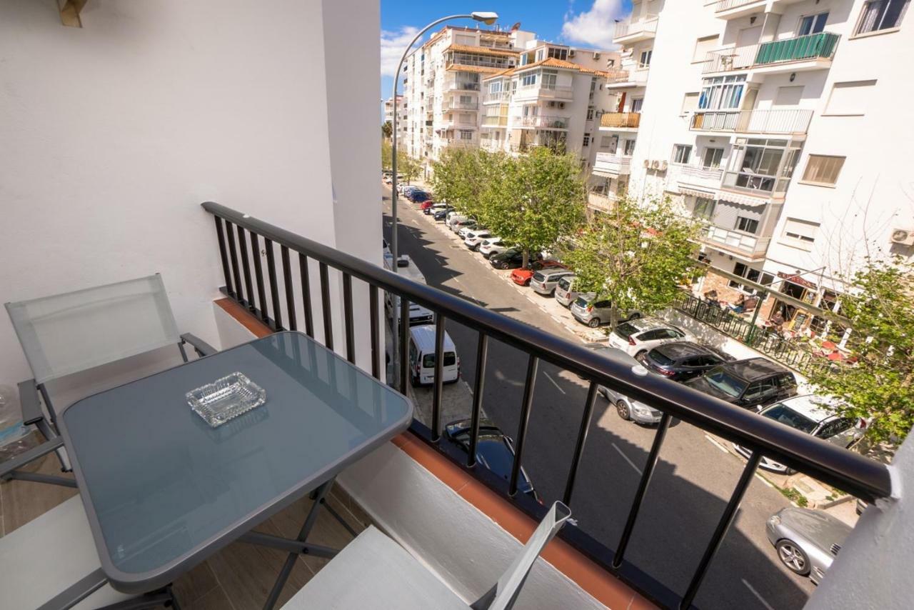 Palmeras 80 Menyber Nerja Εξωτερικό φωτογραφία