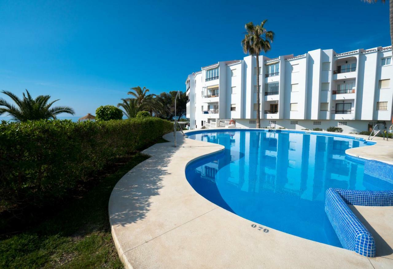 Palmeras 80 Menyber Nerja Εξωτερικό φωτογραφία